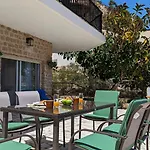 Parralue Sea View Apartments