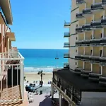 Tugar 4-8