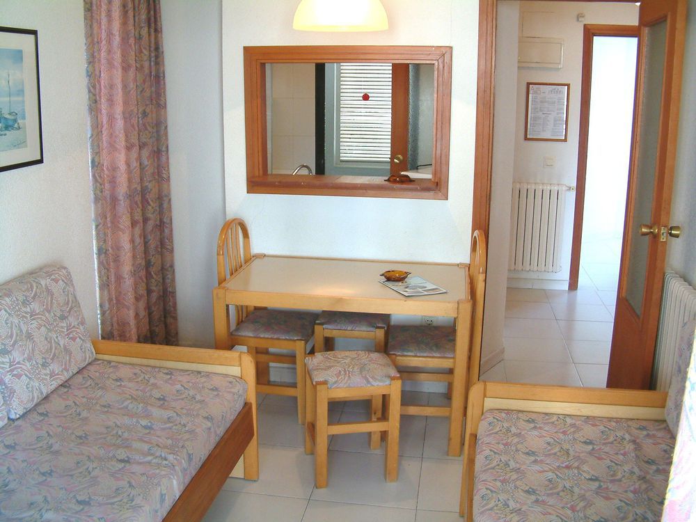 Apartahotel Luxmar 2*