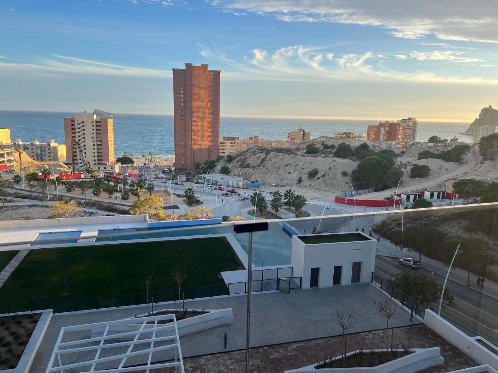 Coqueto Y Acogedor Piso En Poniente *