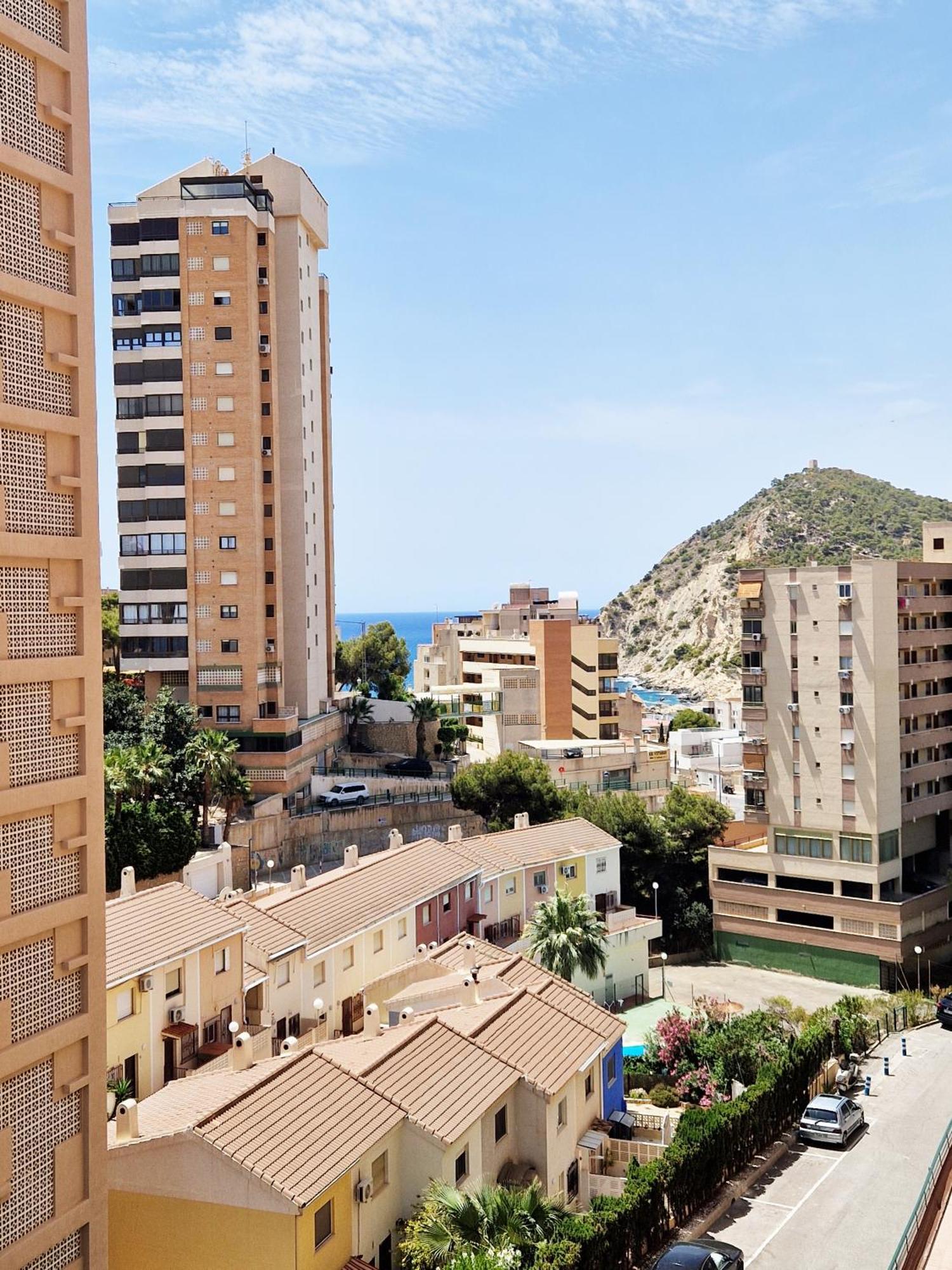 Benidorm, Playa Poniente, Con Vista Al Mar * Benidorm