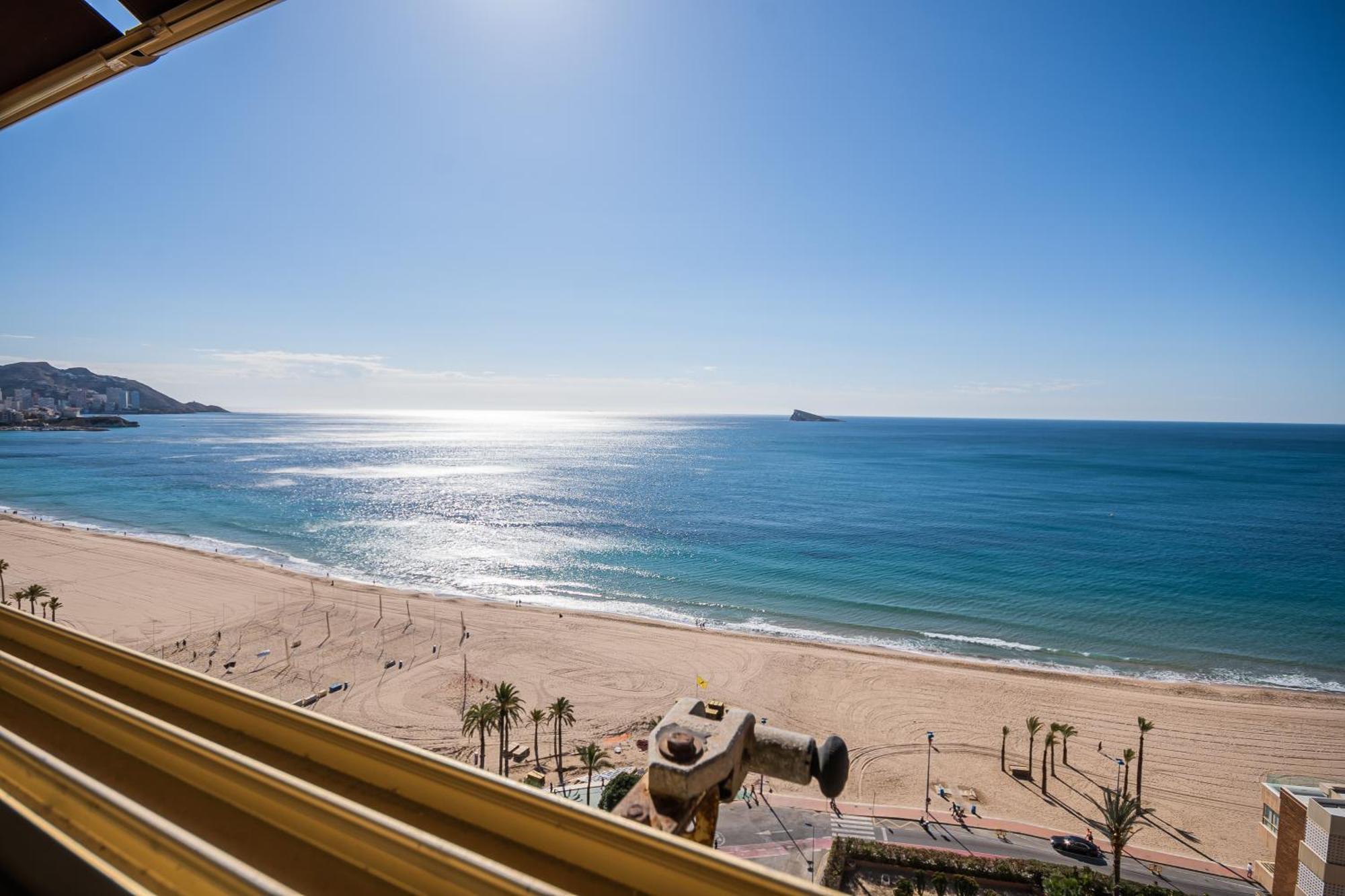 Vacaciones Playa Poniente *