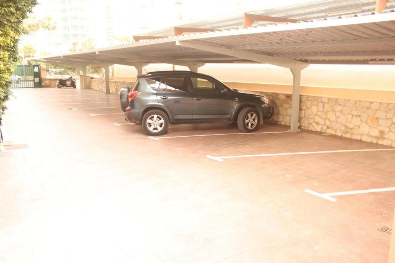 Esmeralda, Beachfront Poniente, 1st Line Frontal Seaview, Ocean Terrace Apartamento