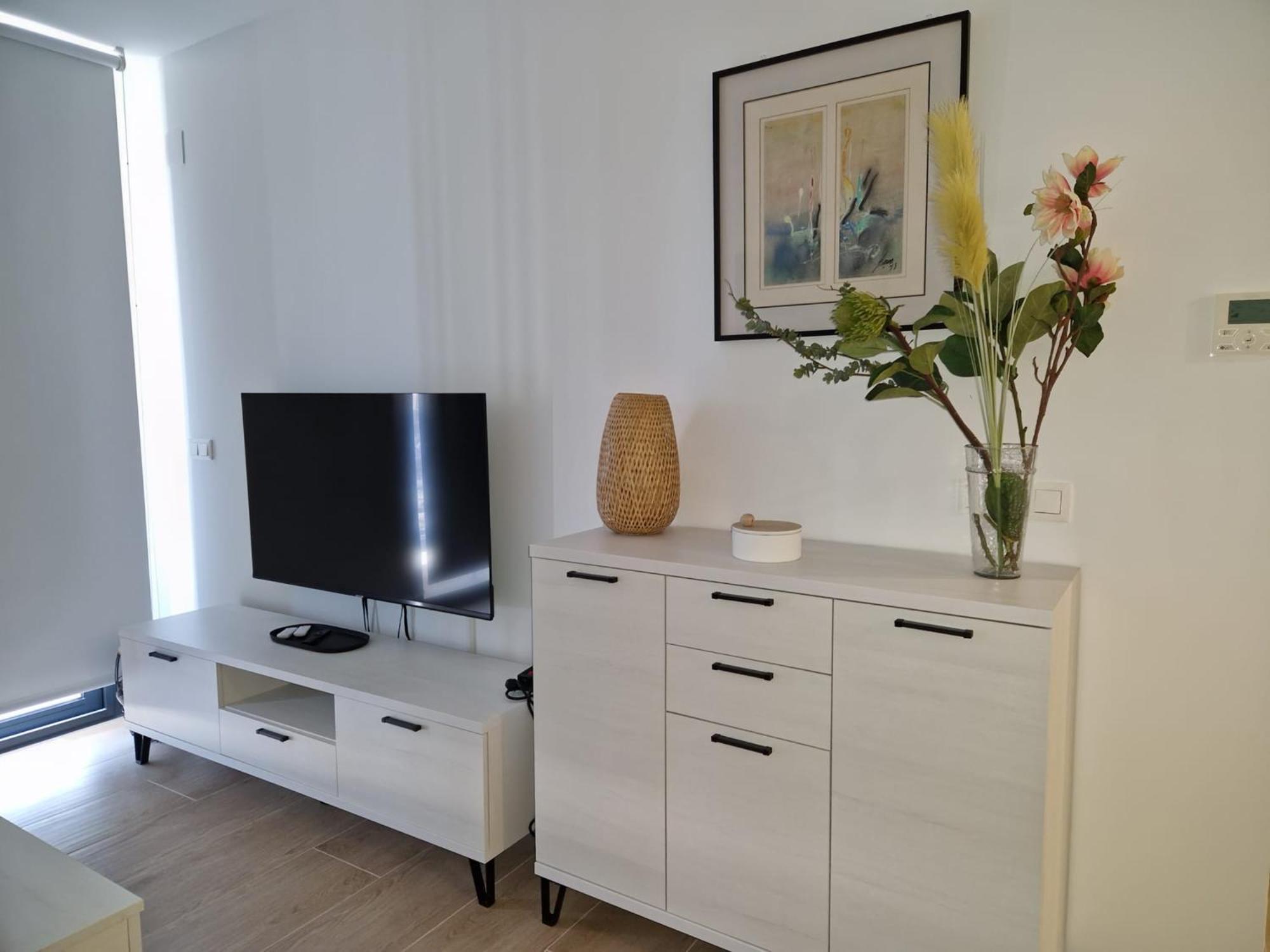 Coqueto Y Acogedor Piso En Poniente Apartamento