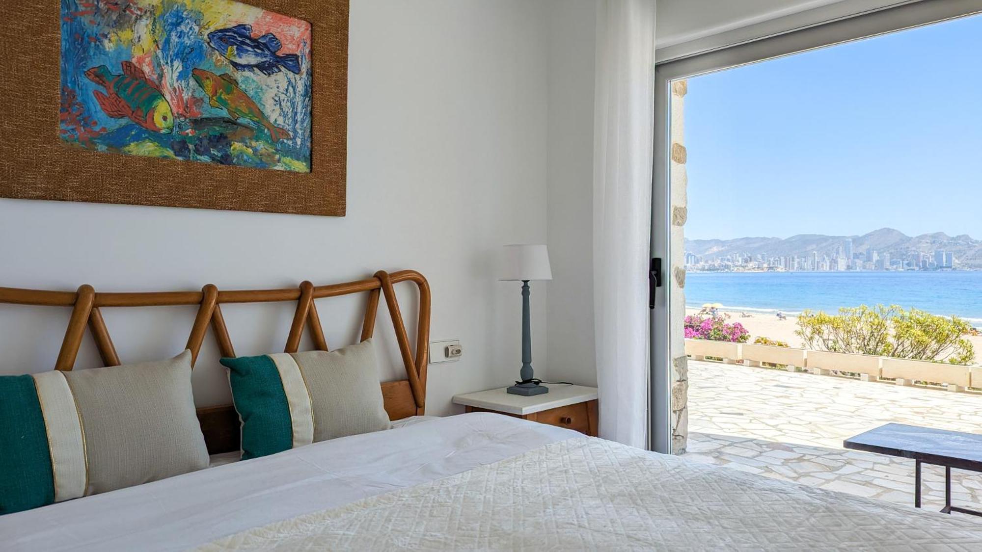 Parralue Sea View *