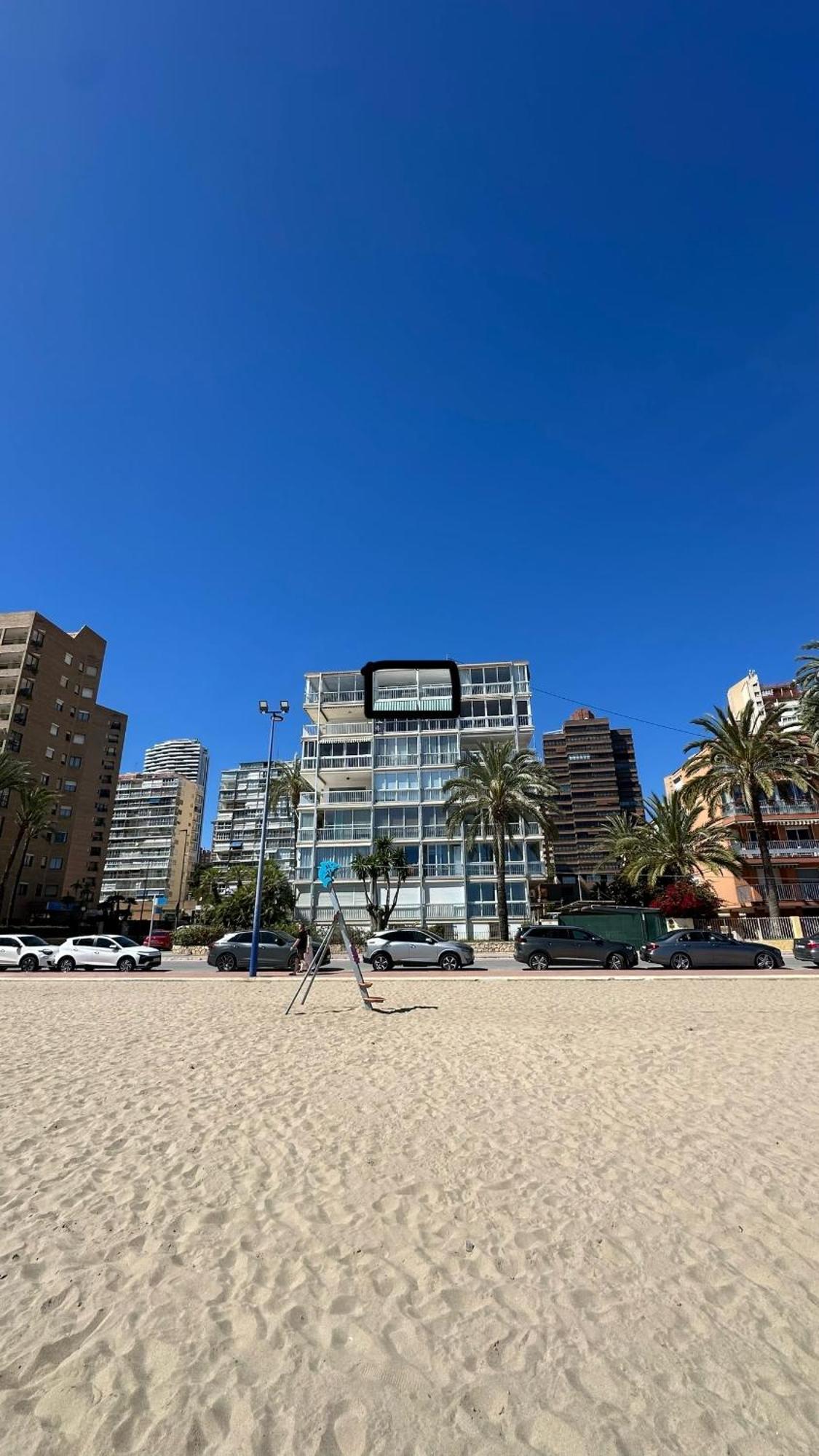 Apartamento Esmeralda, Beachfront Poniente, 1st Line Frontal Seaview, Ocean Terrace