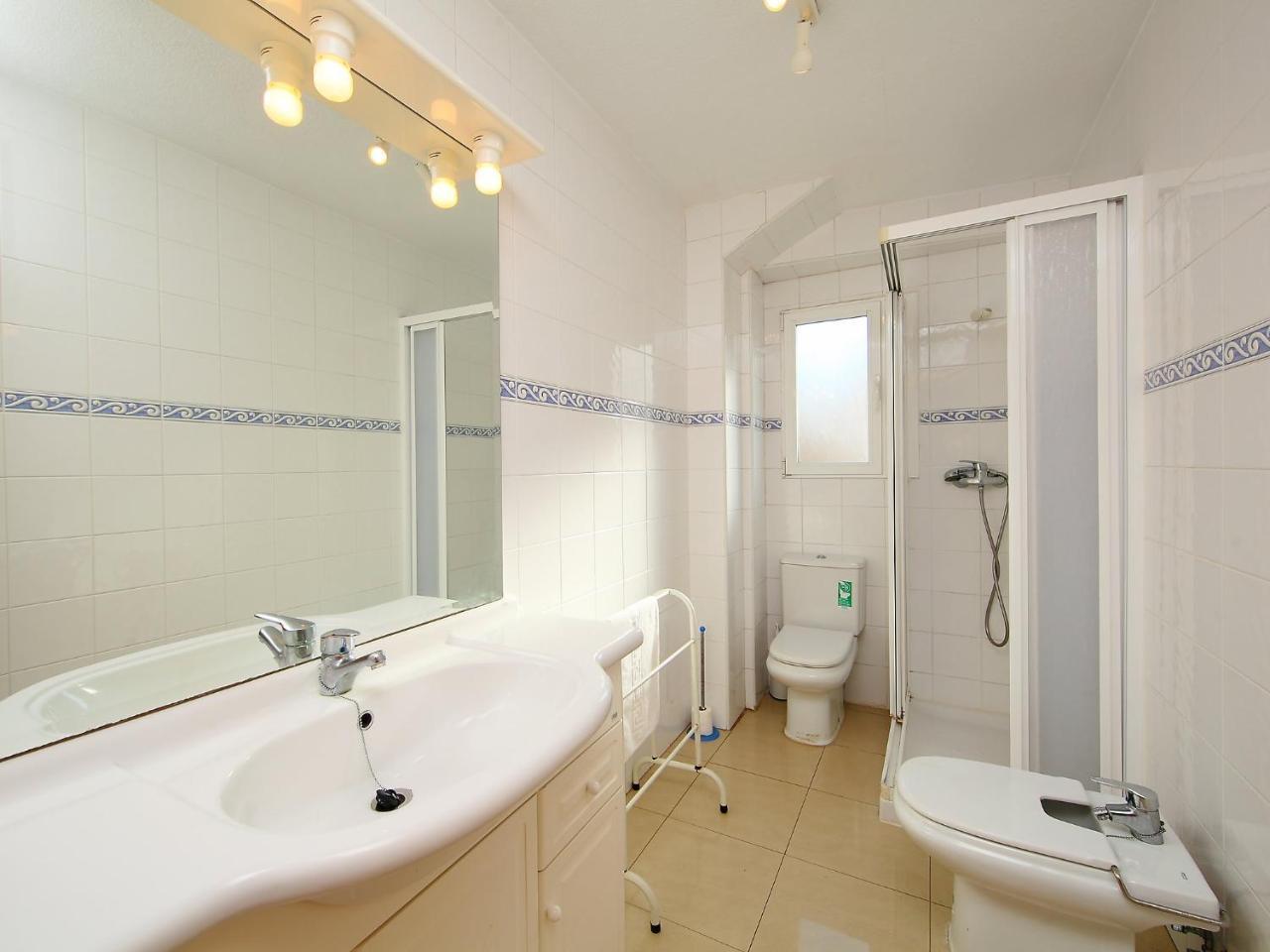 Giner By Interhome