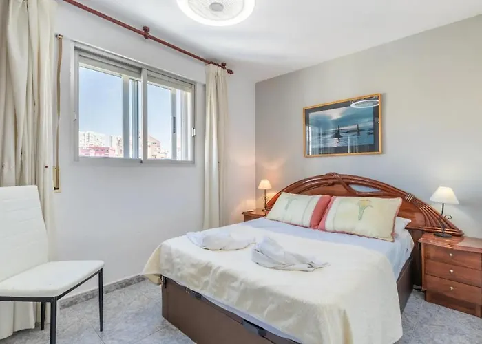 Apartamento Para Familias En Edificio Acacias