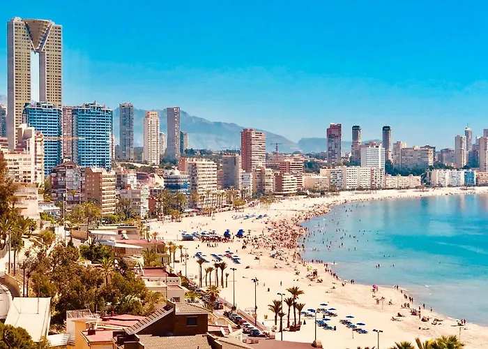 Luxurioeses Apartment In Benidorm Mit Pool
