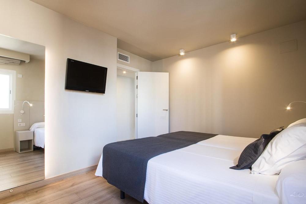 Hotel Les Dunes Comodoro 4*