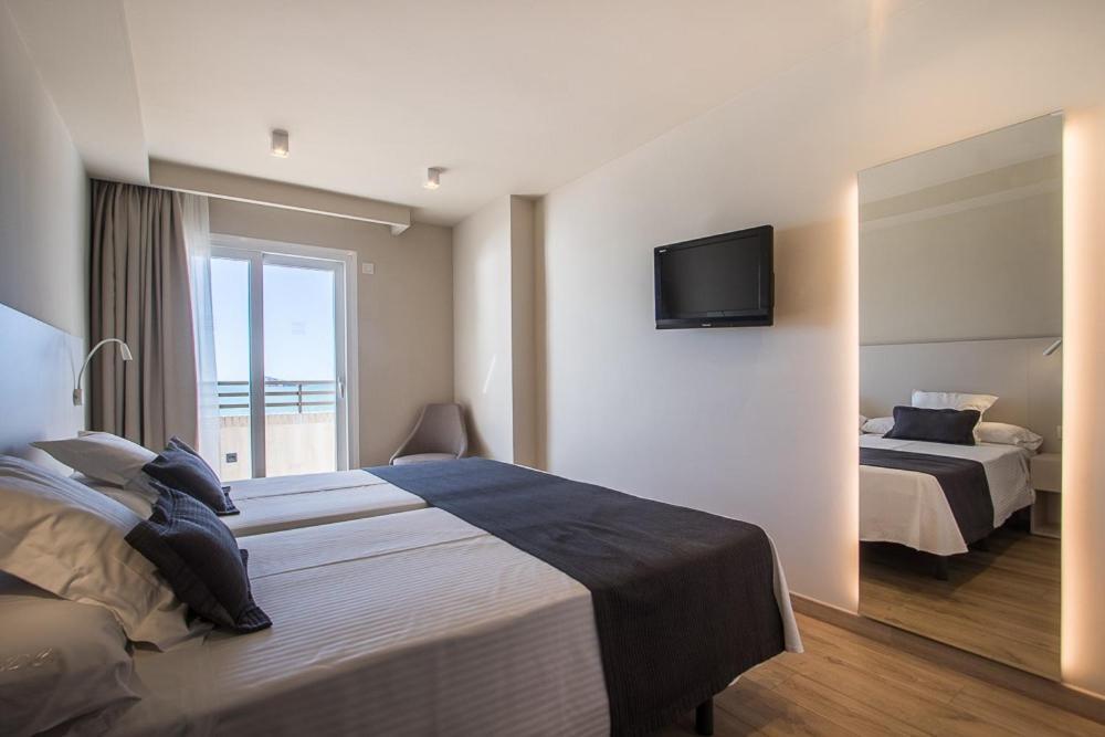 Hotel Les Dunes Comodoro 4*