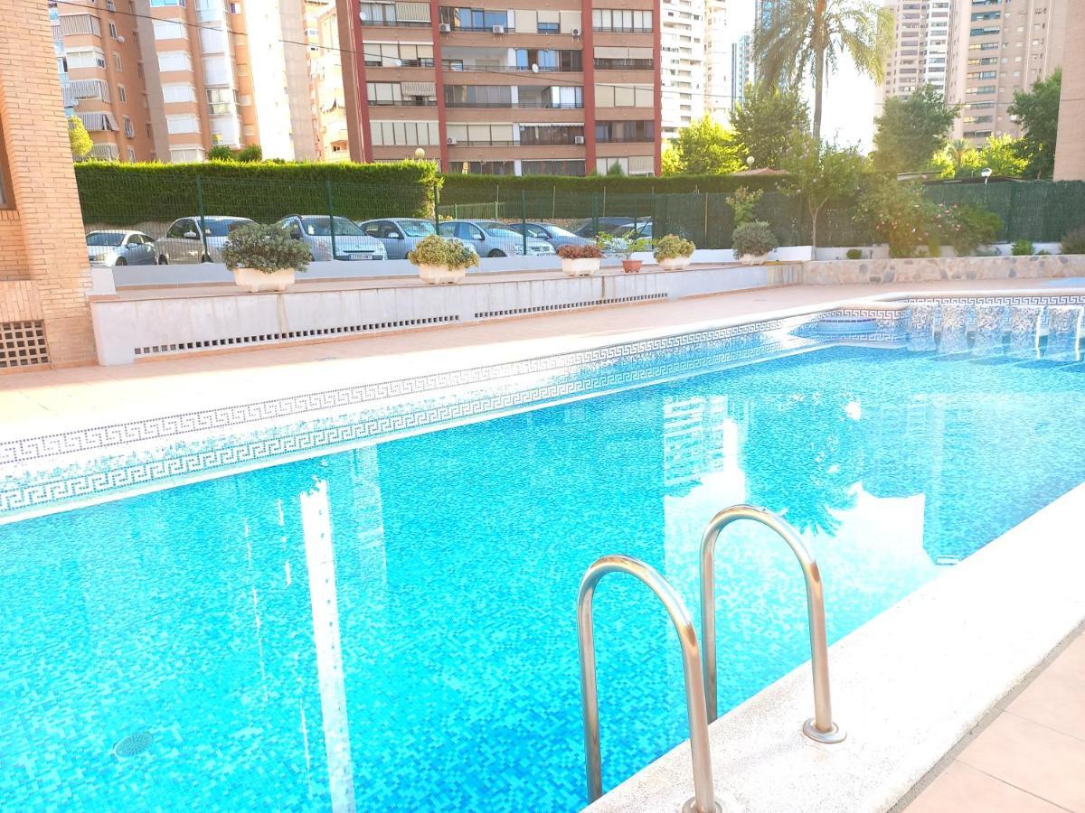 Precioso Apartamento Con Piscina En Apartamento