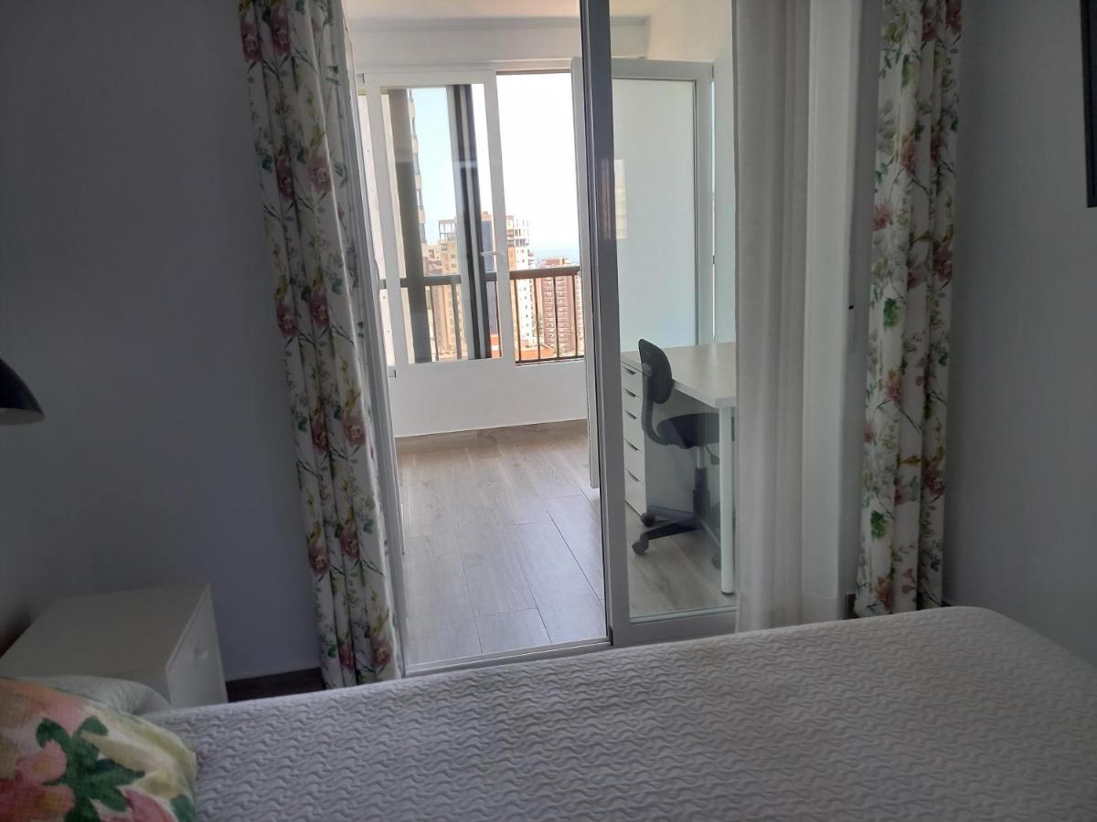Precioso Apartamento Con Piscina En *
