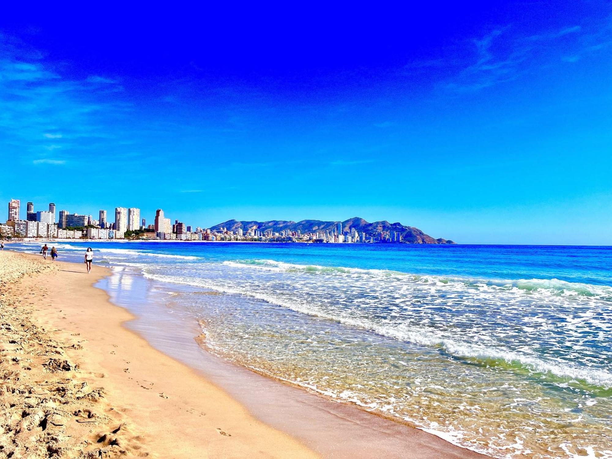 Rouna Iii By Gloove Apartamento Benidorm