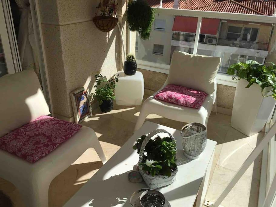Penthouse At Rincon! Wifi, Parking And Pets Free Apartamento