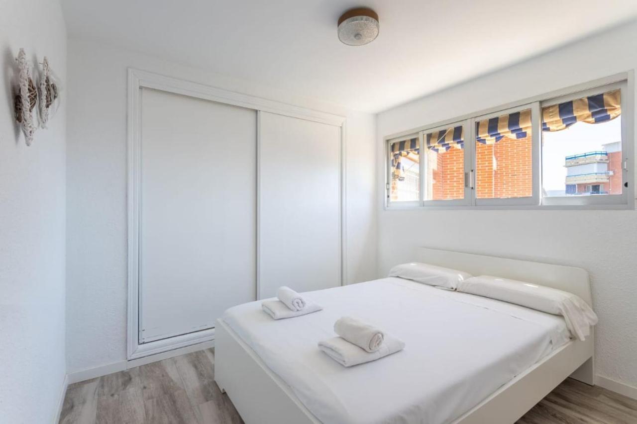 Apartamento Rincon Acogedor Con Vistas Al Mar Piscina Parking Publico