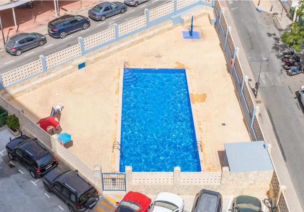 Familias En Edificio Acacias Apartamento *