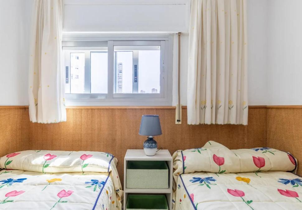 Apartamento Familias En Edificio Acacias *
