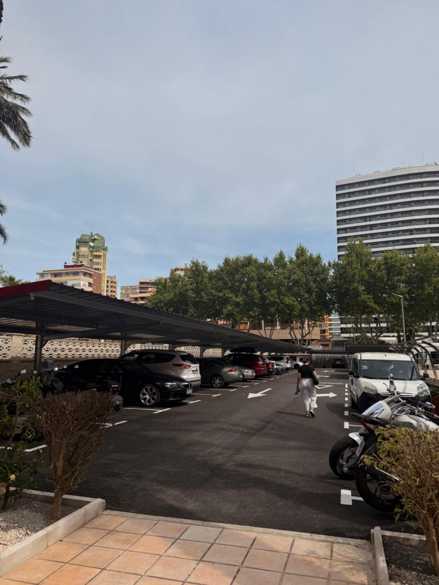 Damas Piso18 Apartamento Benidorm