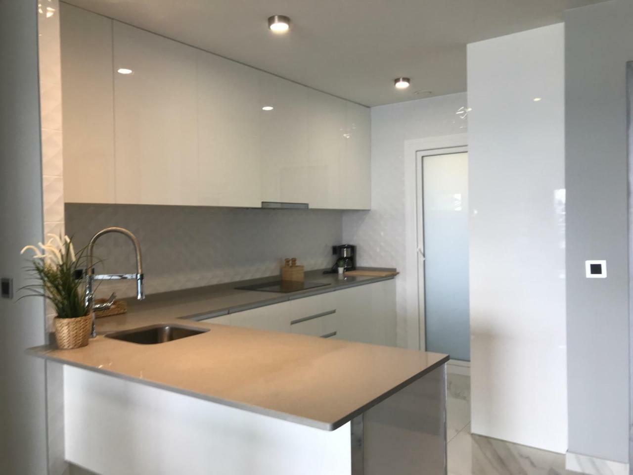 Playa Poniente Sunset Drive Apartamento De Lujo Apartamento