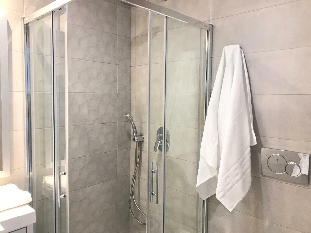 Apartamento Playa Poniente Sunset Drive Apartamento De Lujo *