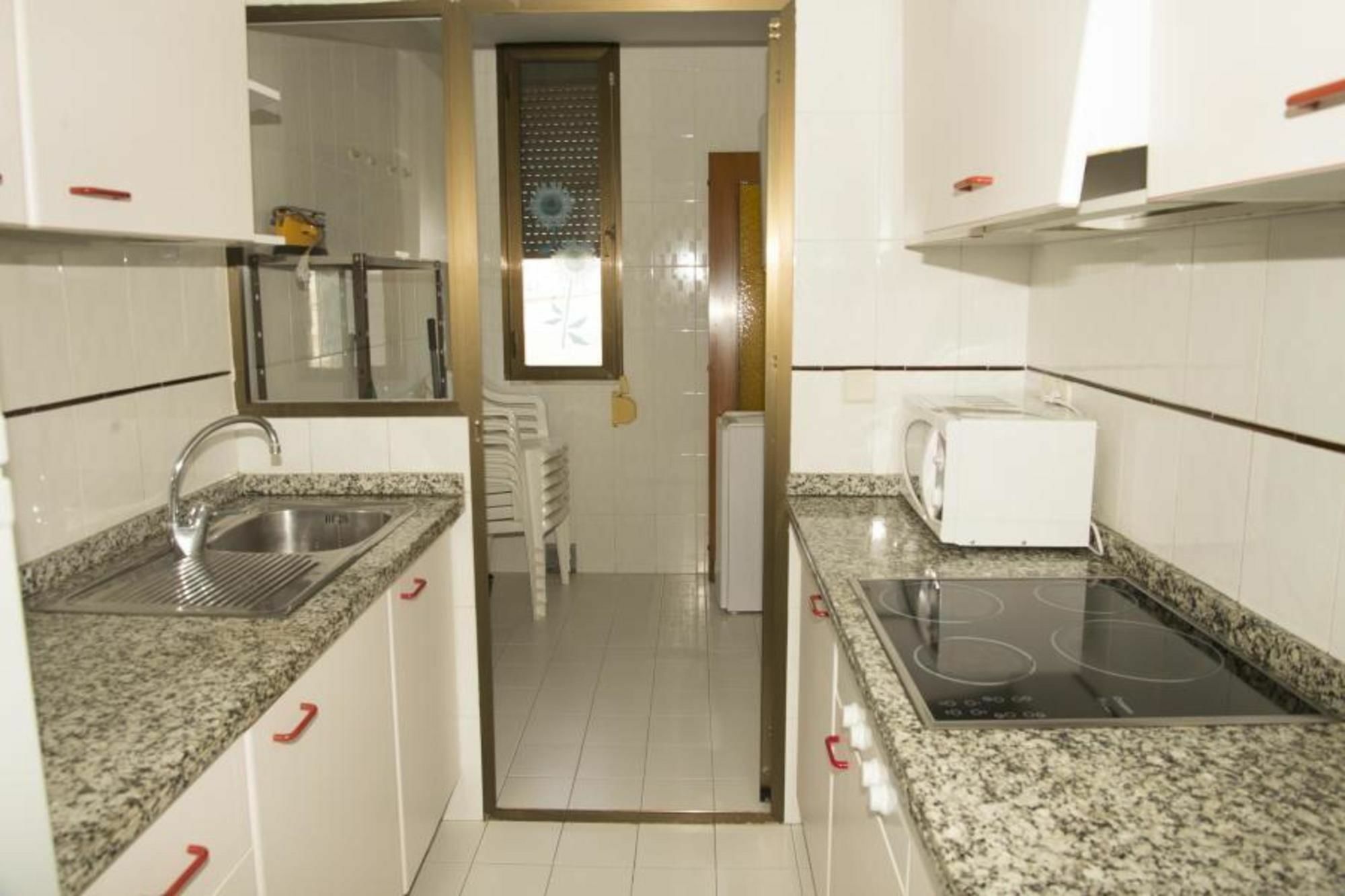 Apartamento In Benidorm, Alicante 103103 By Mo