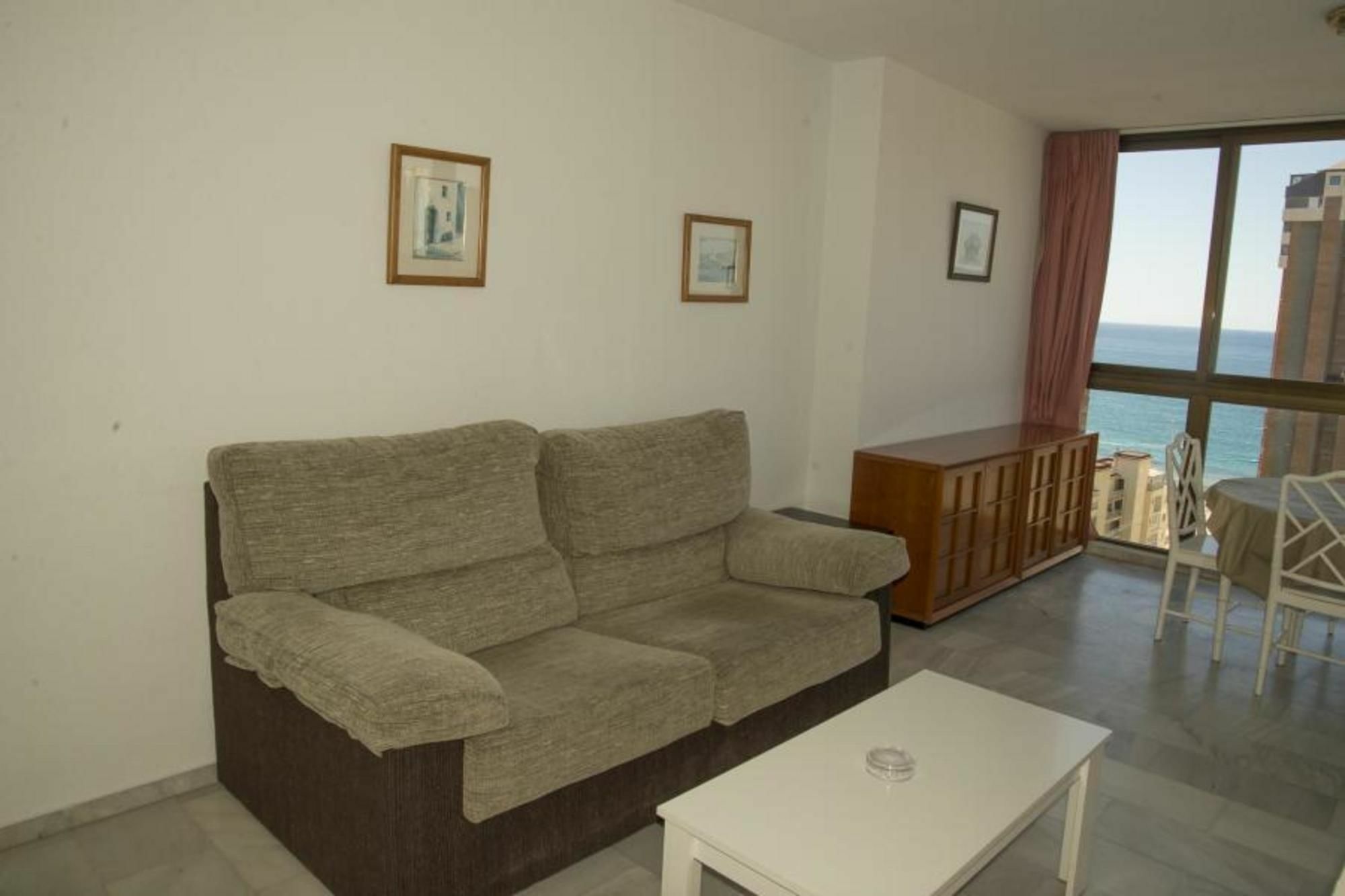 Apartamento In Benidorm, Alicante 103103 By Mo *