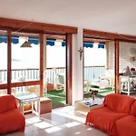 La Estacha Apartment