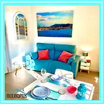 Tu Loft Ideal frente al Puerto by Molinaptos