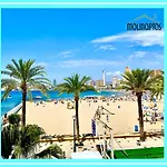 Tu Loft Ideal frente al Puerto by Molinaptos