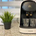 Moderno Apartamento Céntrico con Piscina