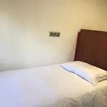 Apartamento frente al mar, moderno con aire acondicionado, parking y free Wi-Fi