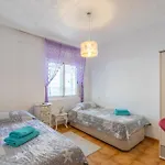 Larisa Apartment