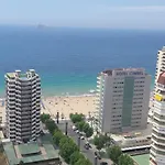 ºººCON AIRE ACOND, PARKING, PISCINA Y JARDIN Apts Alhambra en Playa Levante