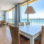 Gorgeous Apartment In Benidorm With Kitchen