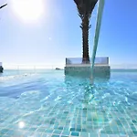 Apartamento De Lujo En Primera Linea De Playa