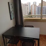 LEVANTE Gemelos 8