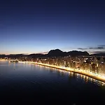 Gemelos 28 Penthouse