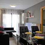 Apartamento ALCALÁ by Sonneil Rentals, a 10 minutos de la Playa