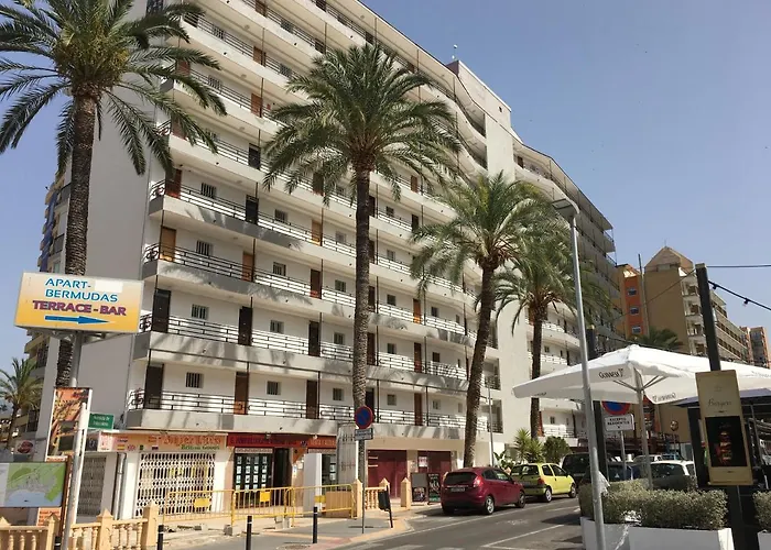 BERMUDAS-TURIS Apartamentos