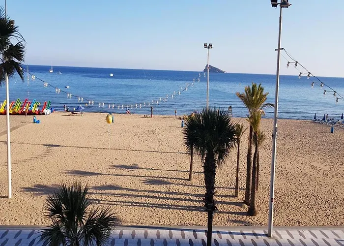 1ªLinea 4-5 pax Wifi-Benidorm1hab y 2 sofas, Aire, Playa Levante Apt Cachirulo