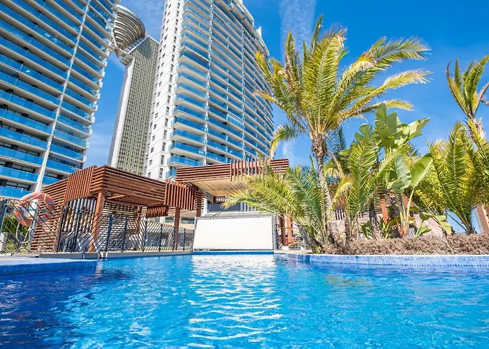 Sunset Drive 1-46 Poniente Beach