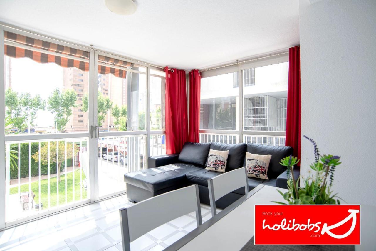 Albatros I Few Metres To Beach I Low Floor I Free Welcome Pack I Free Netflix I Free Wifi * Benidorm