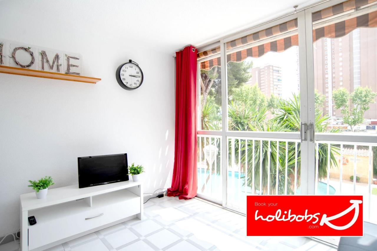 Albatros I Few Metres To Beach I Low Floor I Free Welcome Pack I Free Netflix I Free Wifi * Benidorm