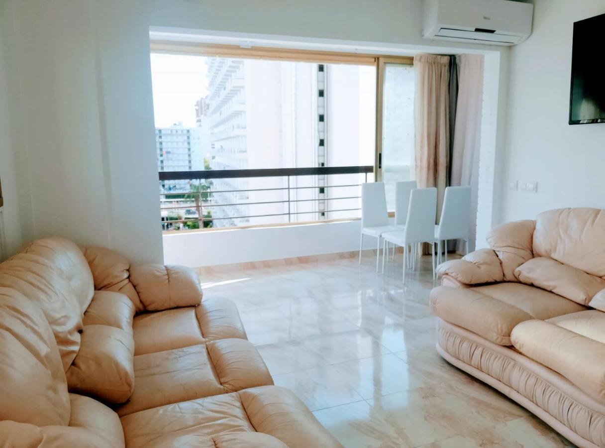 Acuarium Holidays Apartamento *
