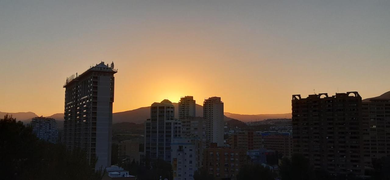 Puesta De Sol Rosa Pensión
