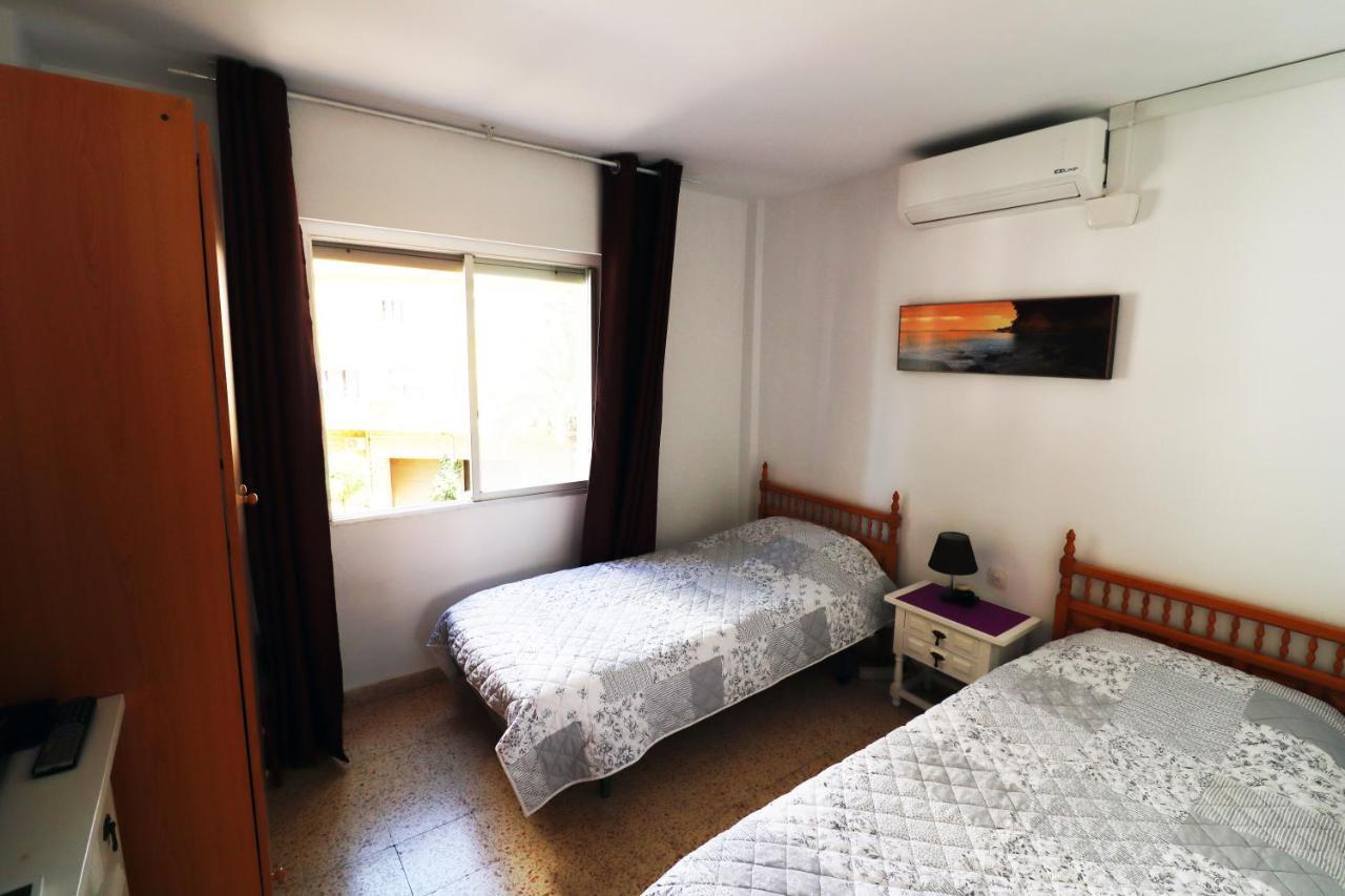 Apartamento 2 Bedrooms, 250m Levante Beach