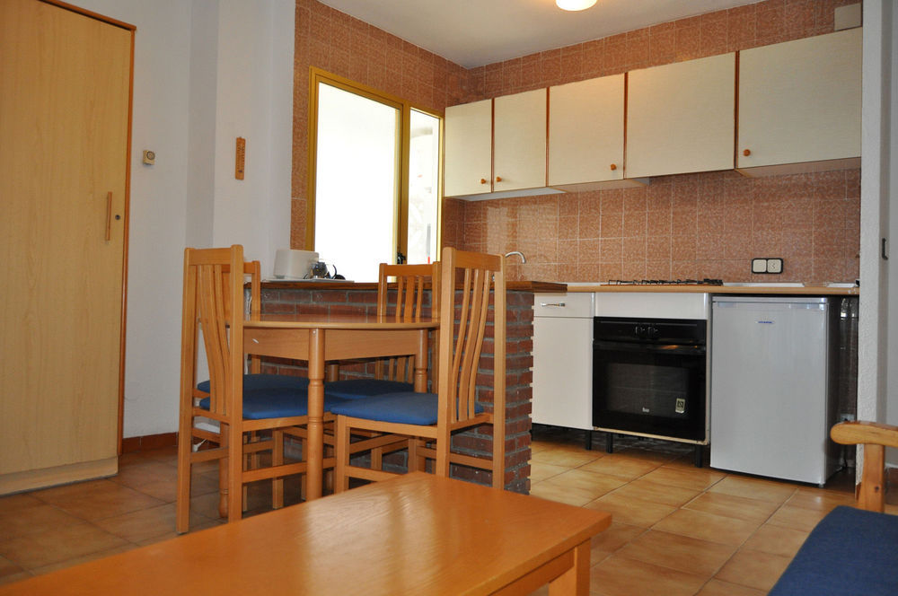 One By Mc – Edf. Trébol Apartamento
