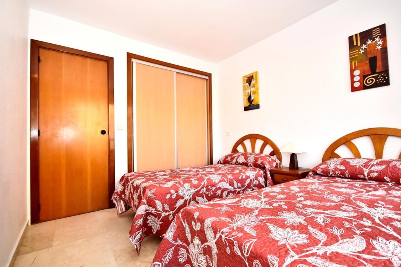 Apartamento One Bedroom Appartement At Benidorm 700 M Away From The Beach With Sea View Shared Pool And Terrace *