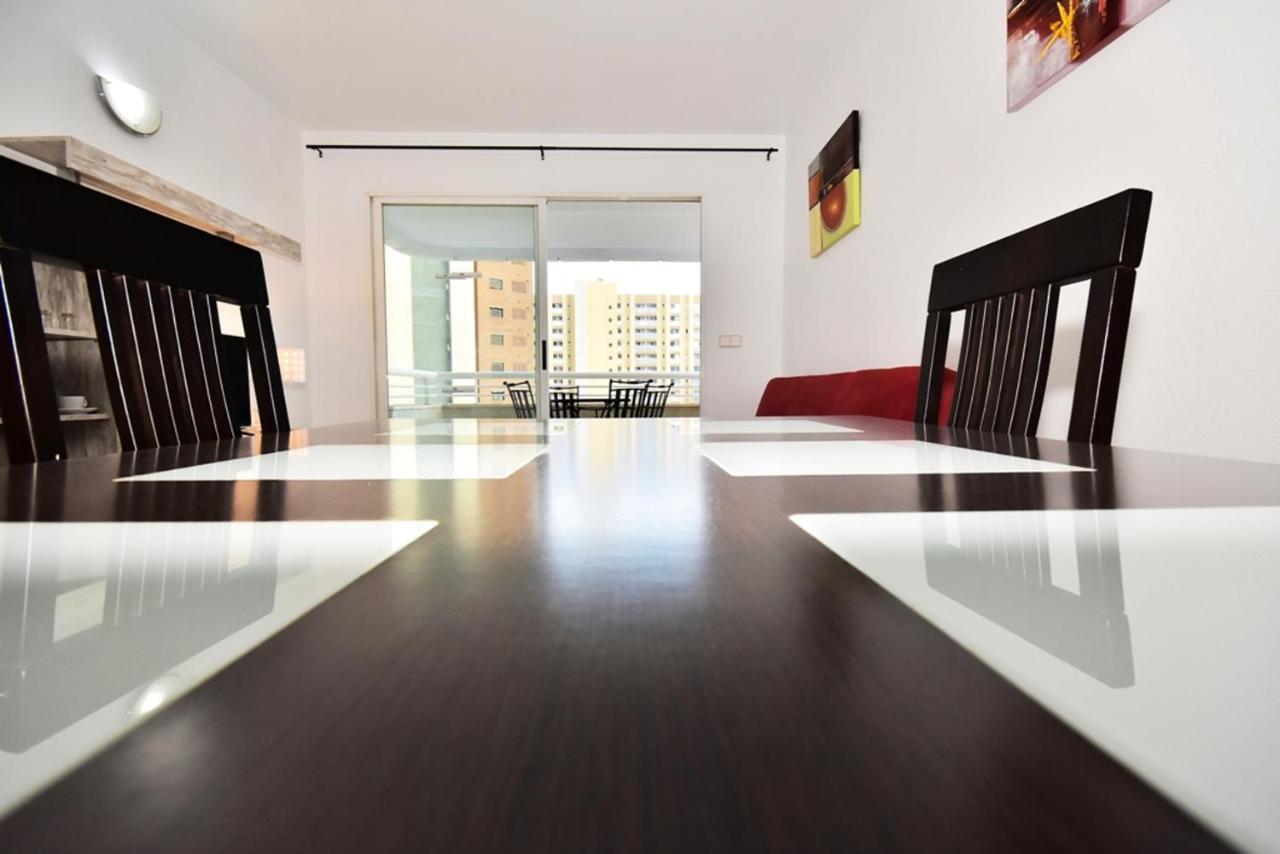 One Bedroom Appartement At Benidorm 700 M Away From The Beach With Sea View Shared Pool And Terrace Apartamento Benidorm